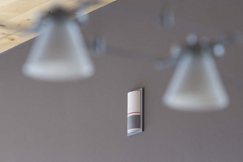 Das Bild zeigt eine Sirene von Jablotron