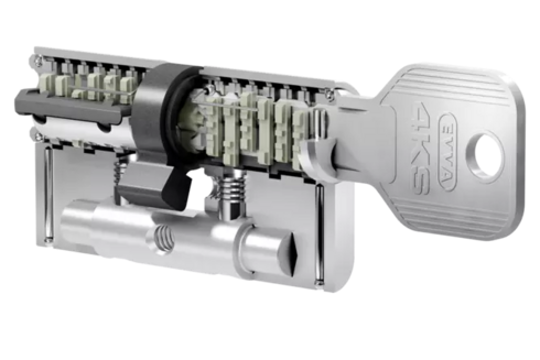 Ein Bild, das einen EVVA 4KS Zylinder darstellt.