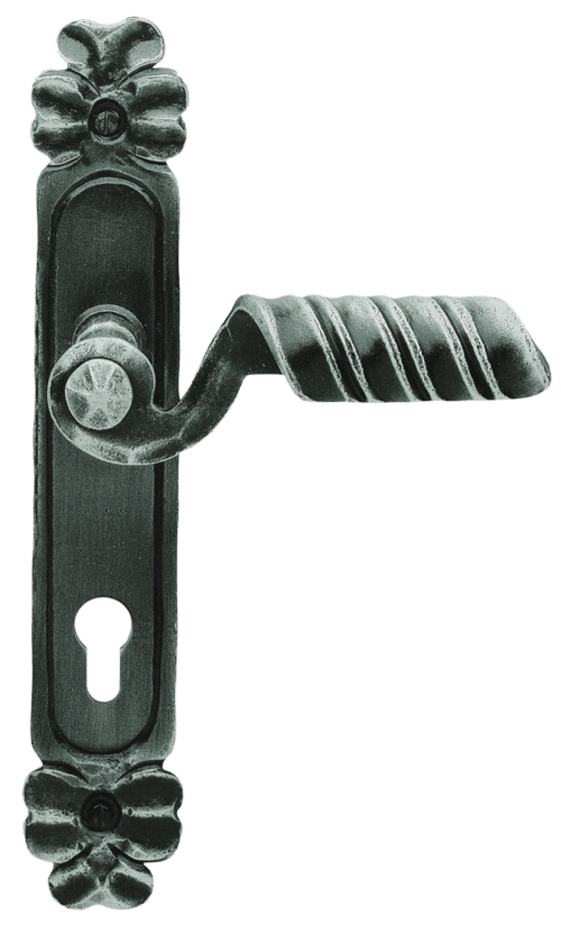 Das Bild stellt einen Beschlag in Schmiedeeisen von Südmetall dar.