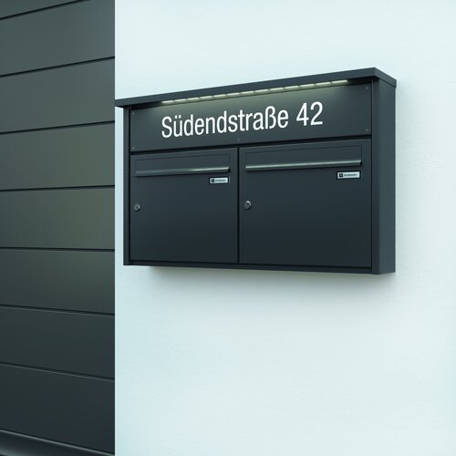 Ein Bild eines Briefkastens, montiert in Aufputzform.